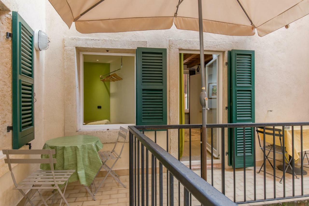 Vecchia Verona Rooms & Apartments, Verona